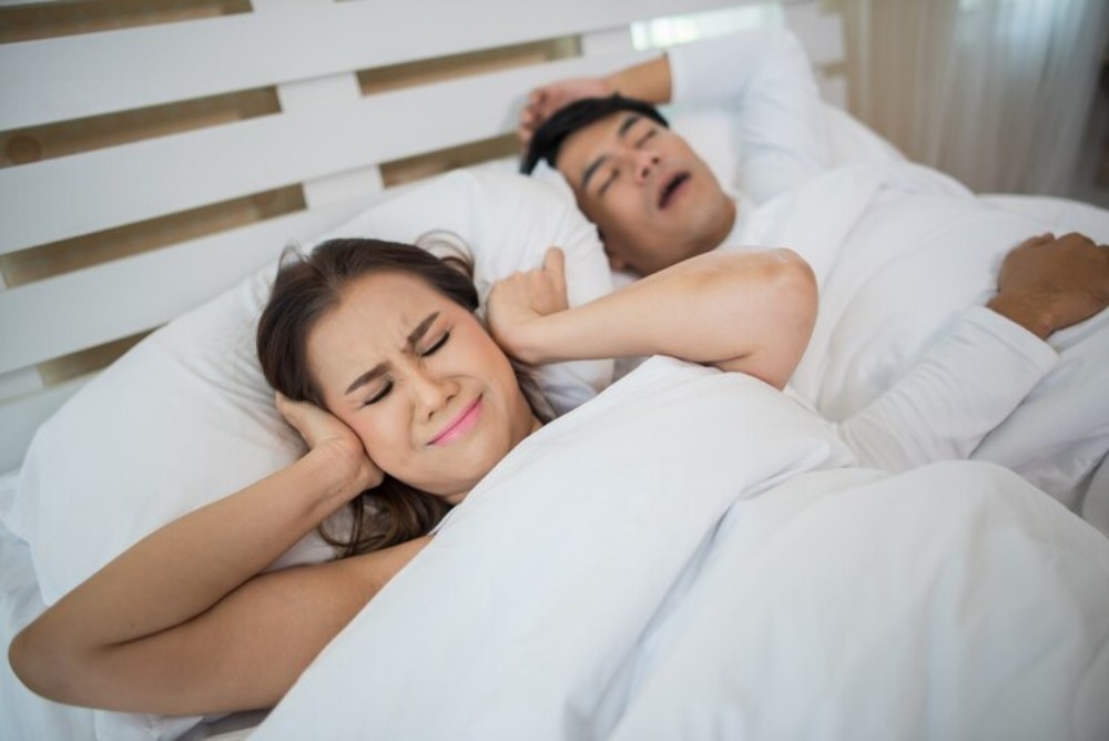 What Is Obstructive Sleep Apnea? Signs & Solutions